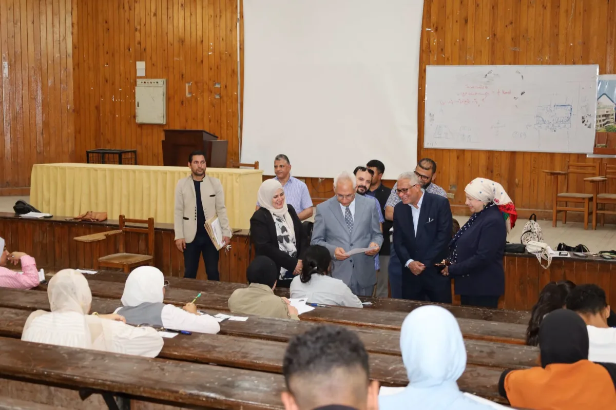 فرحات: العدالة وتكافؤ الفرص والالتزام مبادئ راسخة تُقرها الجامعة